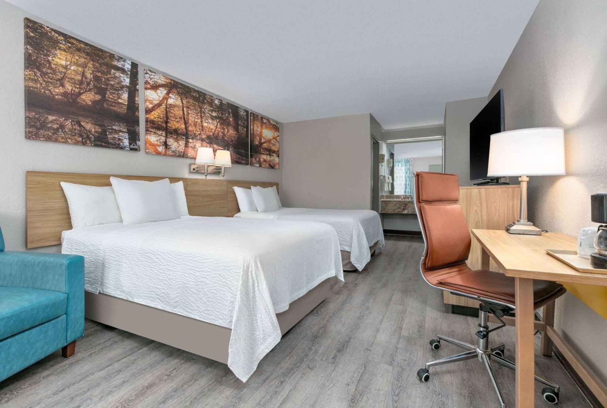 Days Inn By Wyndham Greenville Ms Exteriör bild